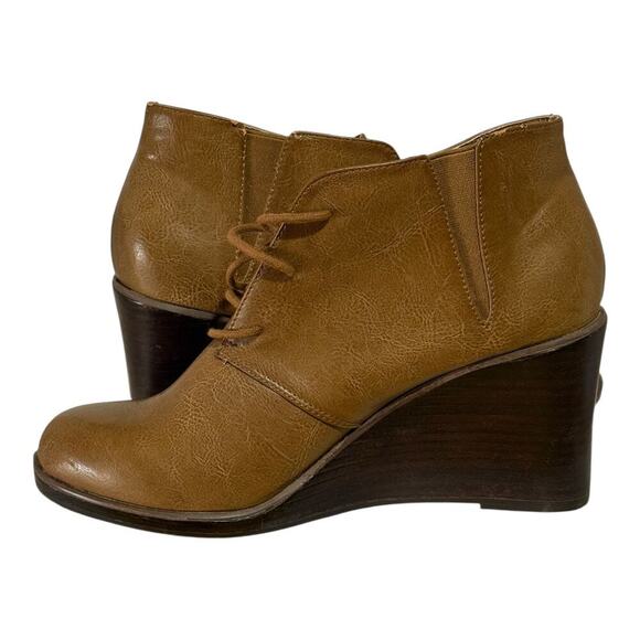 Torrid Tan Wedge Booties Women's Size 11 Faux Leather Lace-up Chunky Heel - Picture 5 of 7
